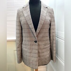 GAP Blazer. Sizes Below